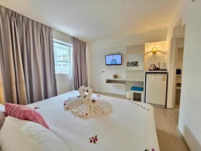 ON Hotel Phuket – Fotos 6