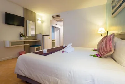 ON Hotel Phuket – Fotos 9