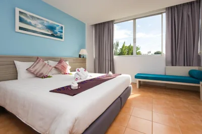 Habitación Superior doble o con 2 camas individuales — ON Hotel Phuket